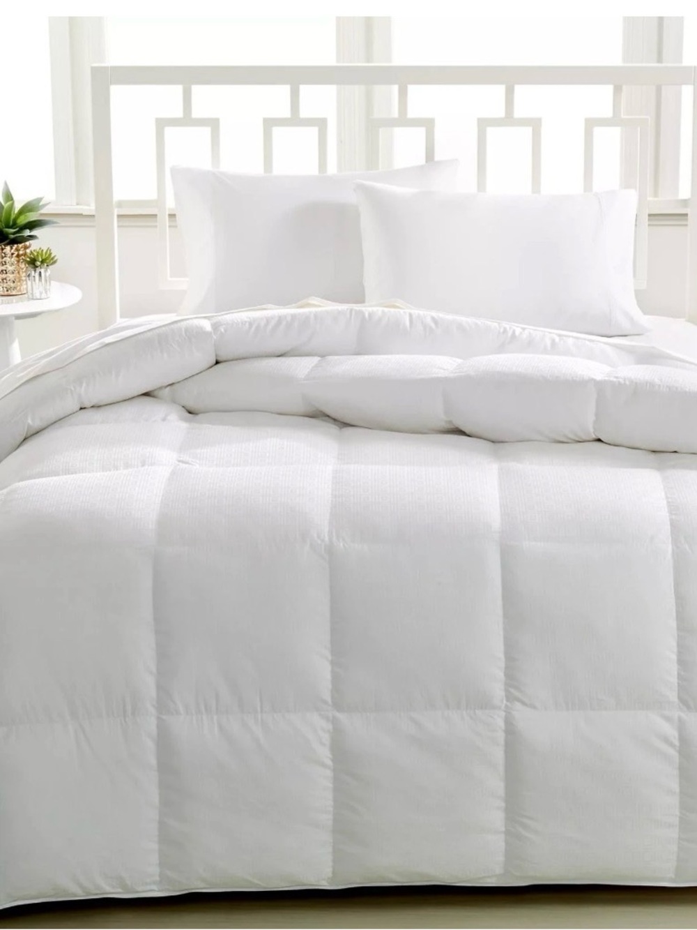HOTEL COLLECTION LUXE DOWN ALTERNATIVE TWIN COMFORTER WHITE